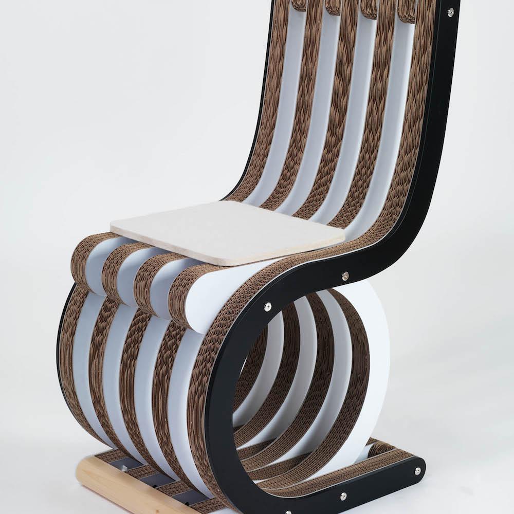 PREZZO SU RICHIESTA - Twist Chair - sedia in cartone e legno laccato