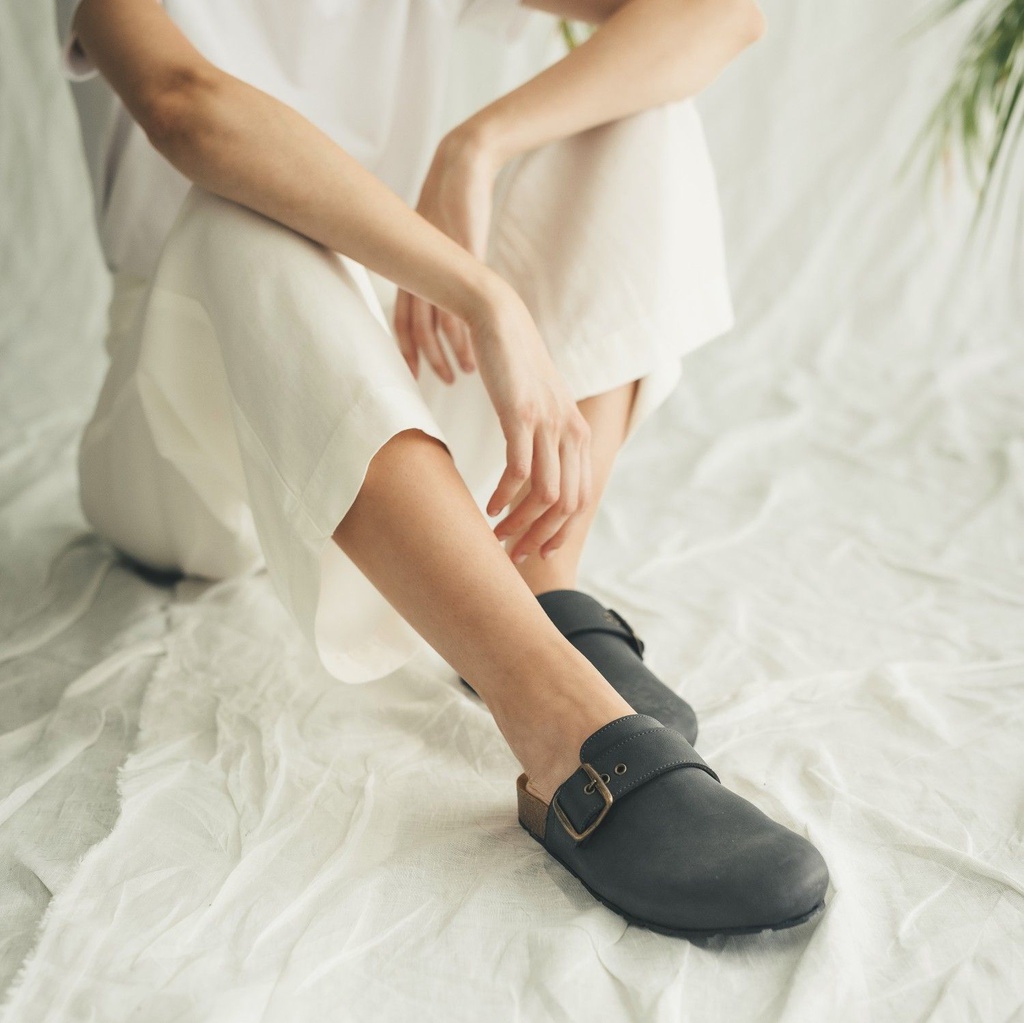 VASIL GREY PANTOFOLE VEGAN MULES